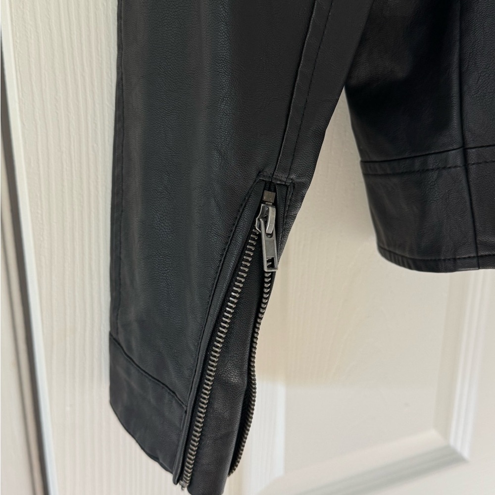 G by Guess Black & Gray Faux Leather Jacket - Picture 3 of 14